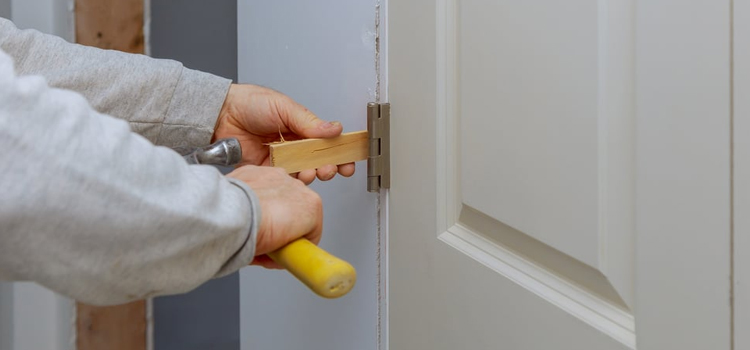 fiberglass entry door repair in East Porterville